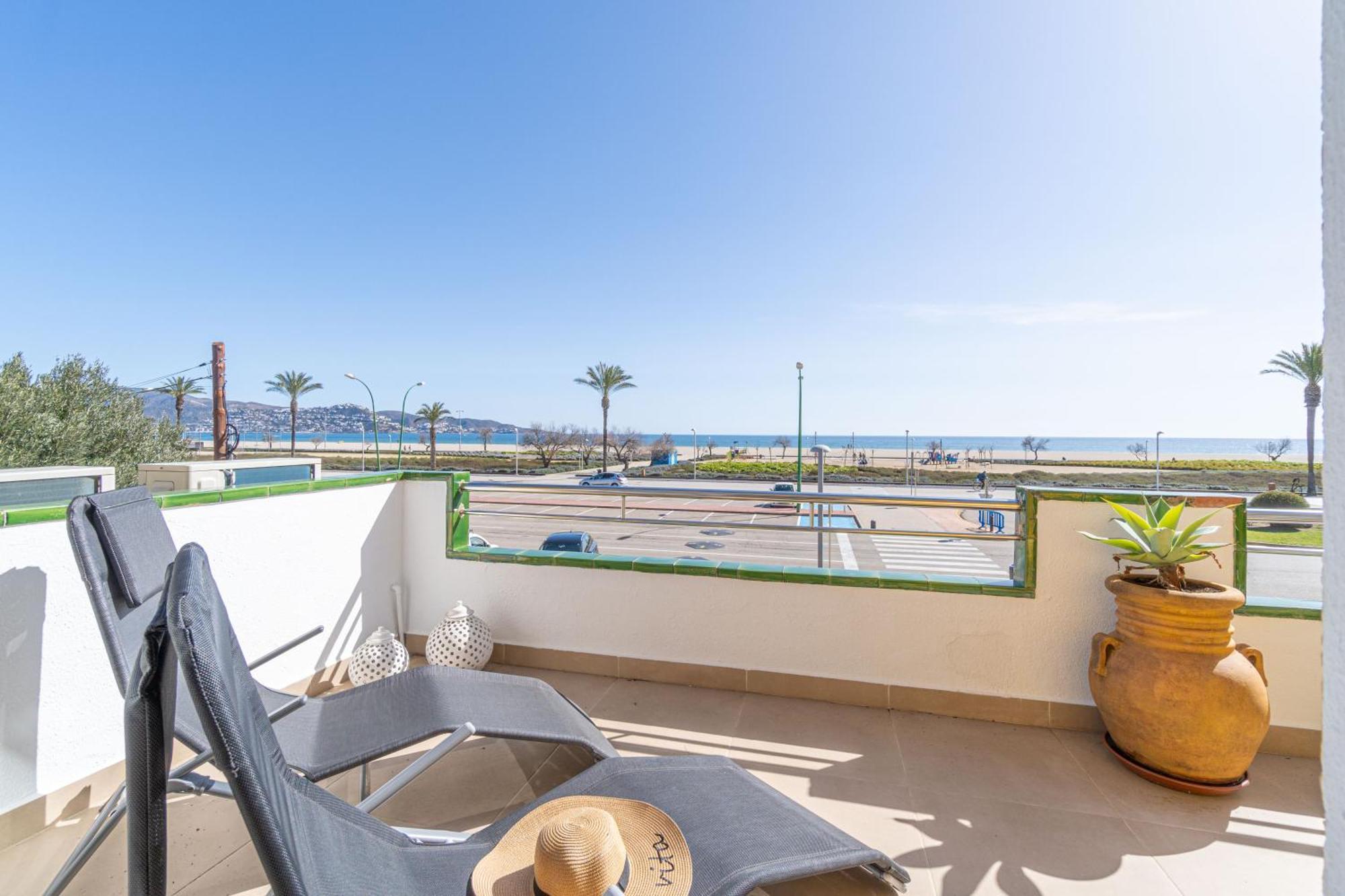 1013 Apartamento Vista Mar Con 2 Habitaciones By Homeselectspain Empuriabrava Exterior photo