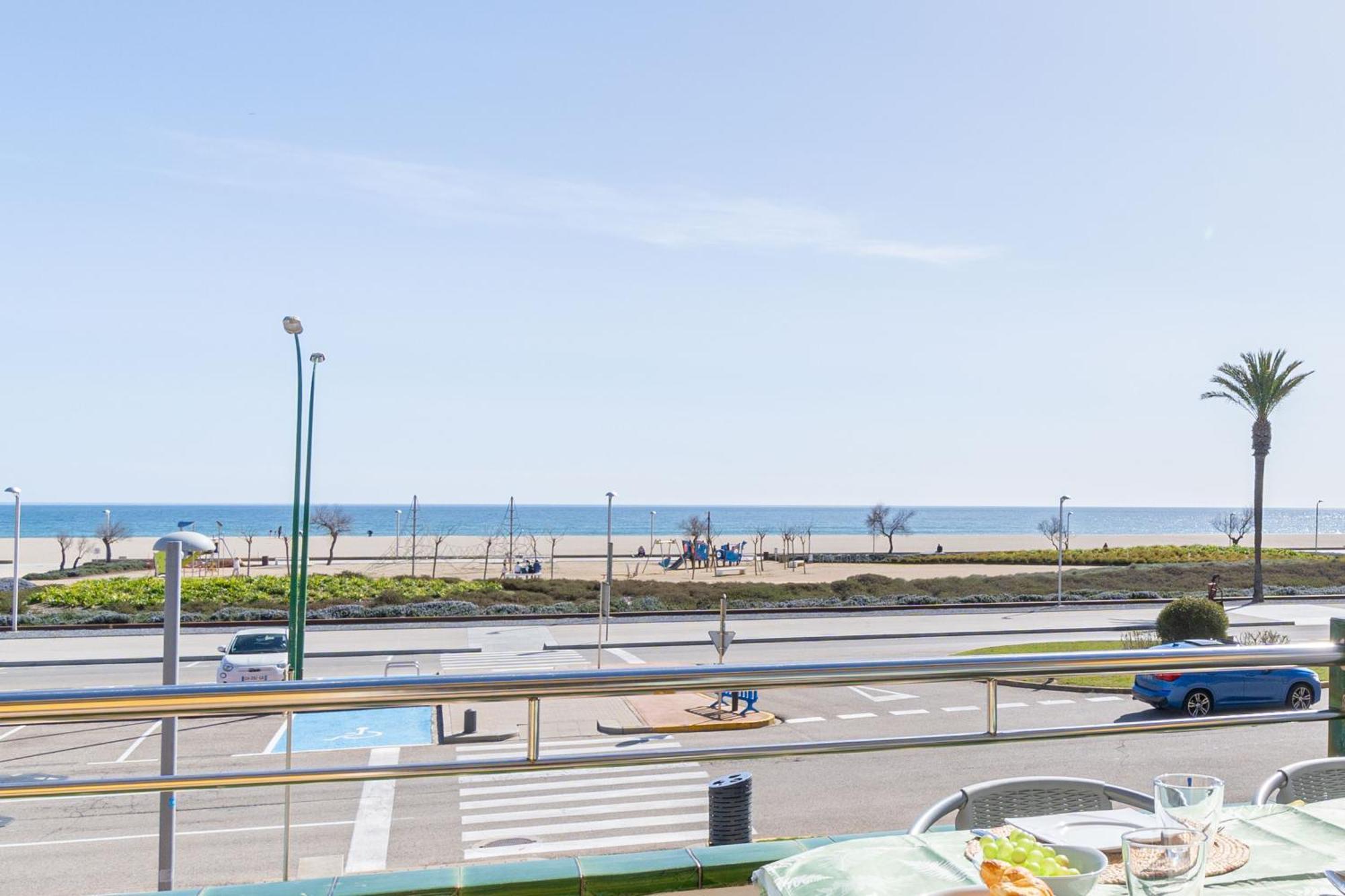 1013 Apartamento Vista Mar Con 2 Habitaciones By Homeselectspain Empuriabrava Exterior photo