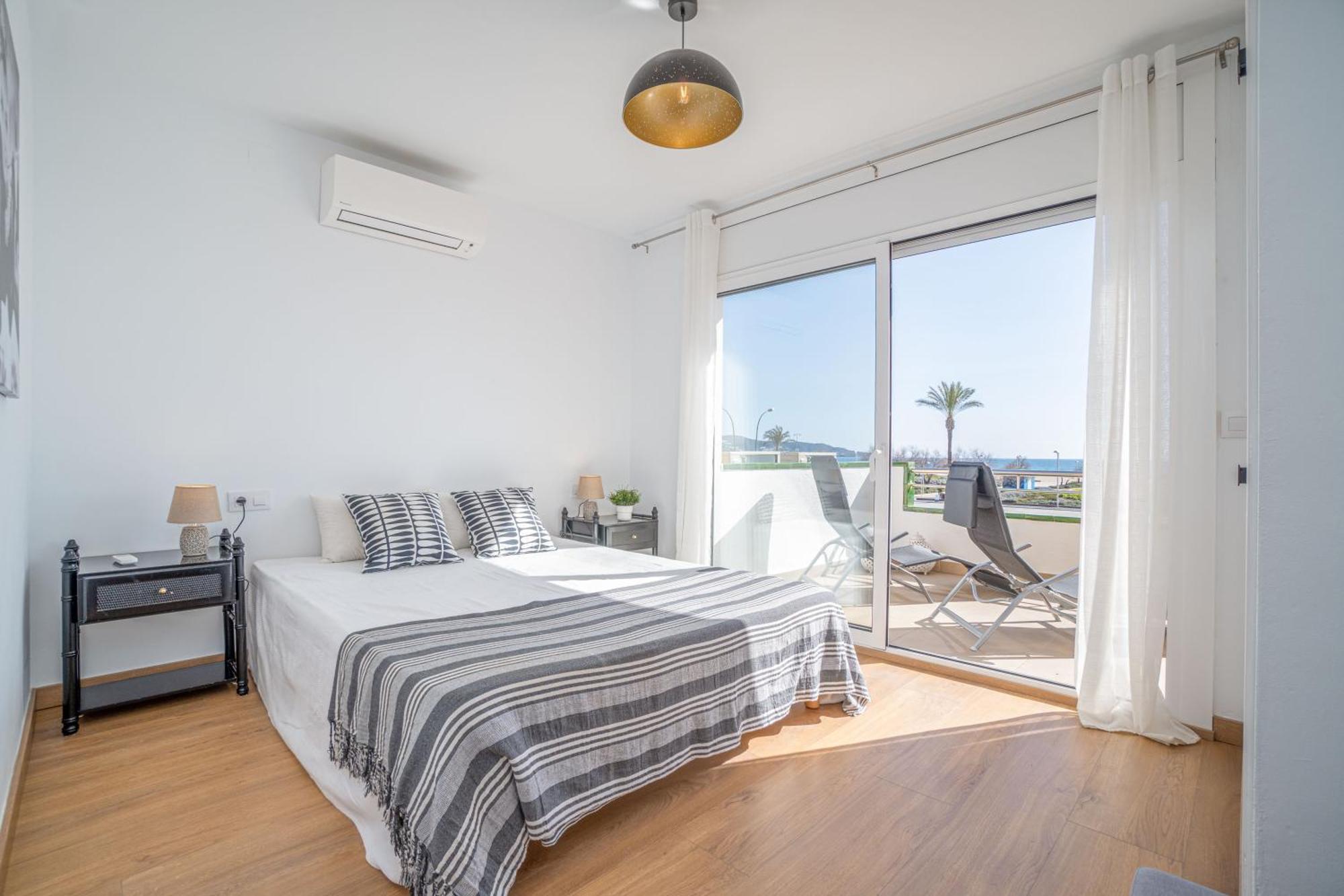 1013 Apartamento Vista Mar Con 2 Habitaciones By Homeselectspain Empuriabrava Exterior photo