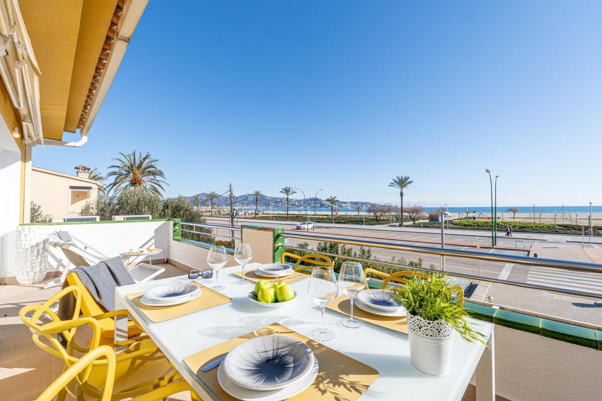 1013 Apartamento Vista Mar Con 2 Habitaciones By Homeselectspain Empuriabrava Exterior photo